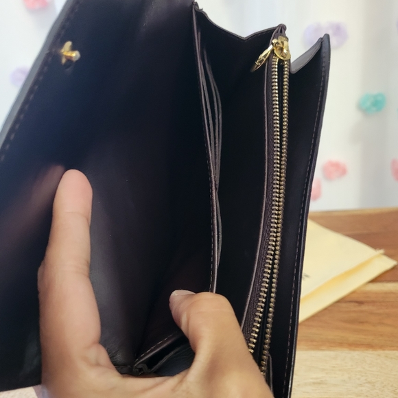 Auth Louis Vuitton Vernis Rayures Wallet Limited Edition Valentines Day 2012 - Picture 10 of 16